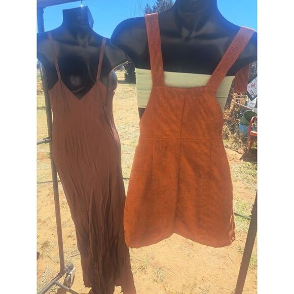 Spring Sale! Lot 33 includes 4 -XS NWOT Shein Corduroy Overalls-TOP-Dress-Skirt - Picture 6 of 12